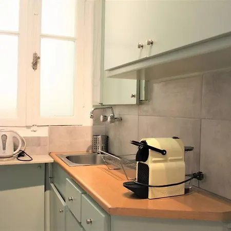 Beautiful Apartment Next To Acropolis Athens Exterior photo